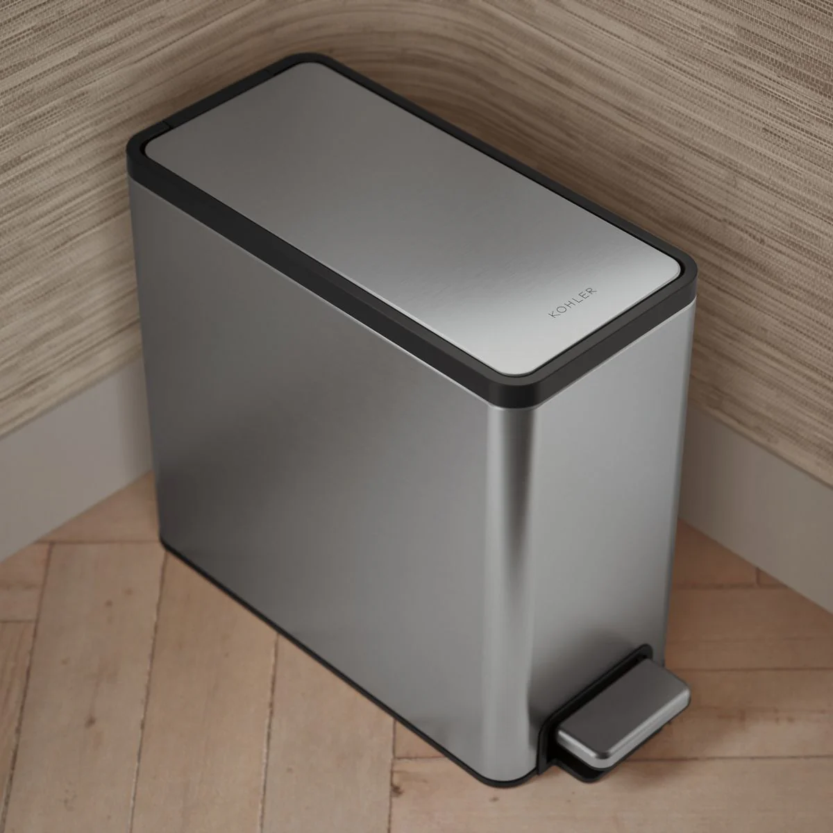 KOHLER K-20957 2.5-gallon slim step trash can - Image 13