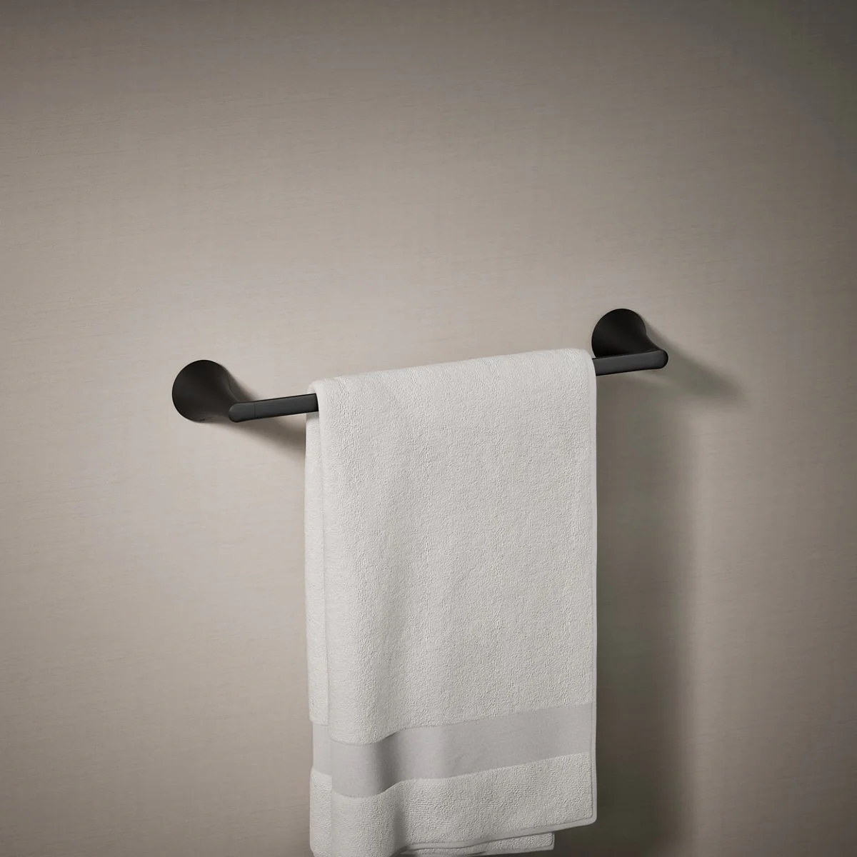 KOHLER K-35931 Buckley 18" towel bar - Image 2