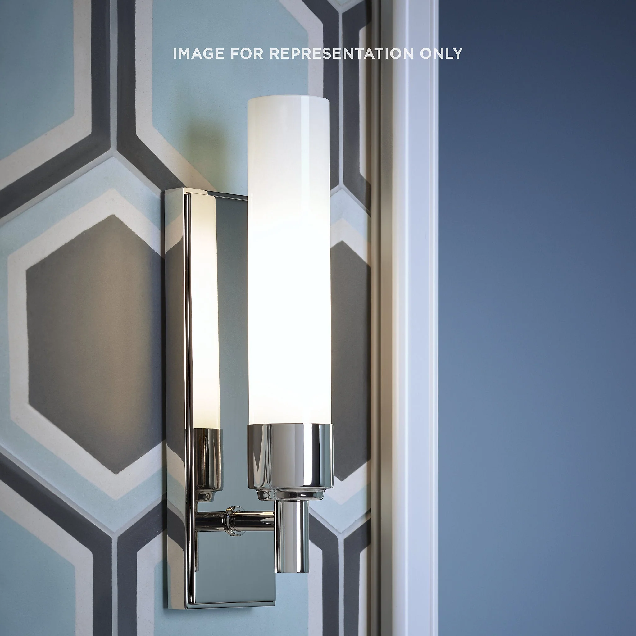 robern DLFML76 Main Line Sconce, 3-1/8" x 10-1/4" x 3-3/4", Chrome